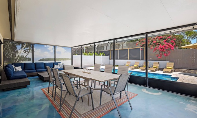 Pelican Bay House | NEW! Sea La Vie - Pickleball close-Walk to Beach-Heated Pool-Monthly Discount!