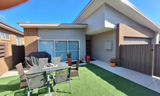 Kambah House | New Serene 4 bedroom home
