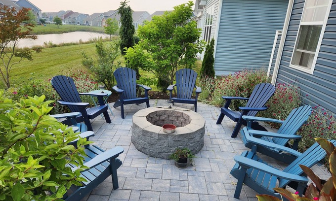 Millville House | New SF Home on Pond near Bethany Beach, pools, shuttle, multiple outdoor spaces