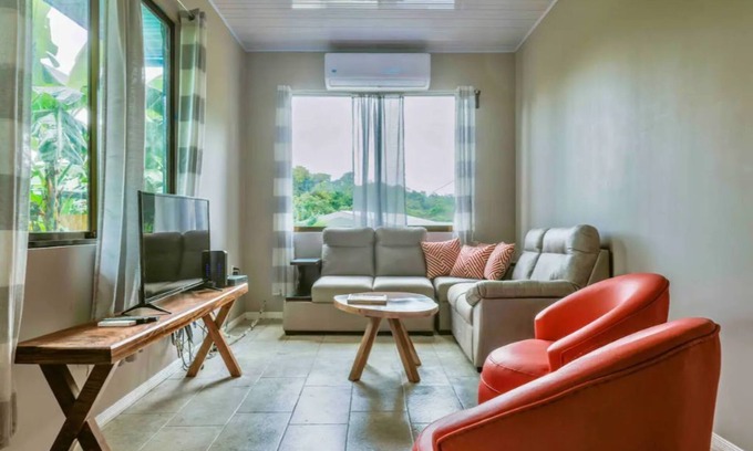 El Cerro Condo | New Spacious 2BR/full kitchen with parkingn
