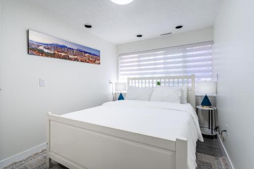 Canyon Heights House | NEW Spacious 3 Bedrooms -Nature Lovers Dream