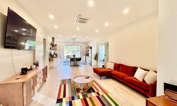 Deanes House | New! St. Silas Garden Villa - 8 minutes away from pristine beaches