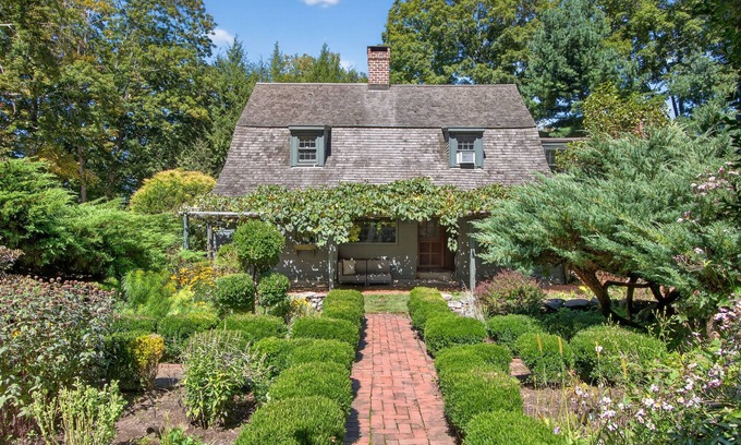 Newtown Villa | NEW! Storybook 330 Year Old Enchanting Estate