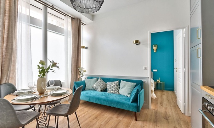 Saint-Lambert Apartment | NEW ! Stunning 2BR Apt in the Heart of Paris 15