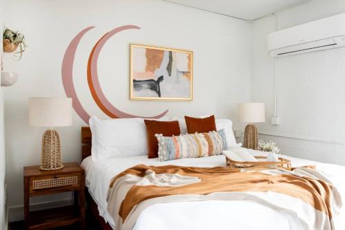 Virginia Highland Apartment | *NEW* The Audrey ~ Downtown | Rooftop Skyline View