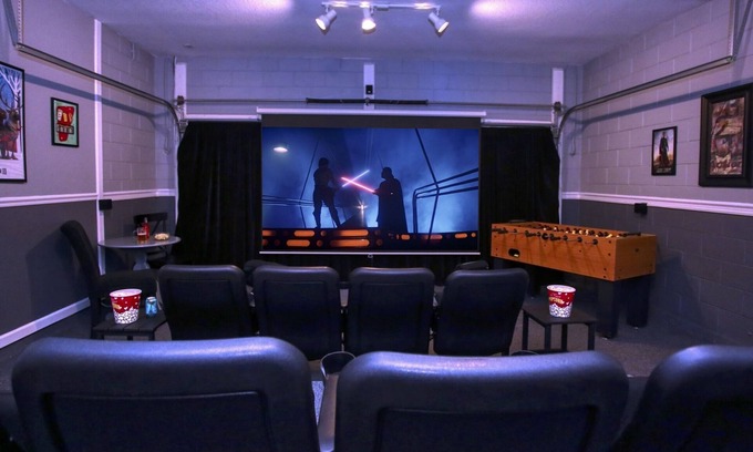 Windsor Hills House | *NEW*Theater, FREE Resort, 3 Kings, 2 mi WDW