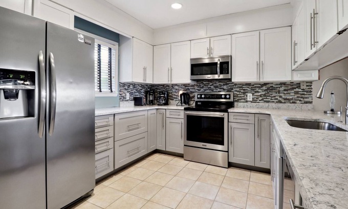 North Forest Beach House | New to Island Getaway 21 Dune Lane 7 bedroom oceanfront cottage pet friendly