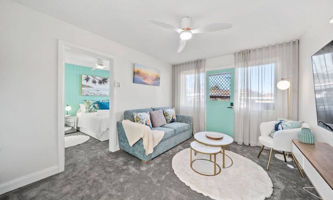 Downer Apartment | NEW TO VRBO: Stylish and Peaceful Retreat Near Dickson