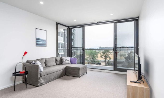 Phillip Apartment | New to VRBO: Stylish Phillip Apartment with Gym & Pool