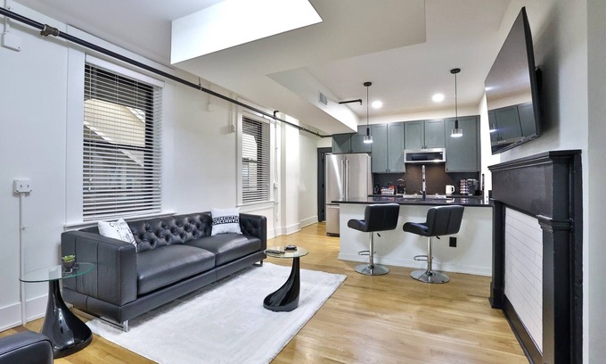 Over-the-Rhine Condo | NEW~UrbanMiNimalist~ Condo: OTR + Parking