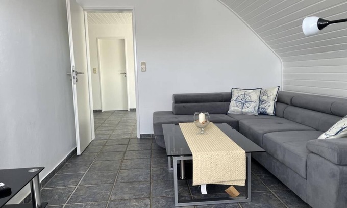 Westeraccum Apartment | NEW! Vacation apartment "Up de Warf"