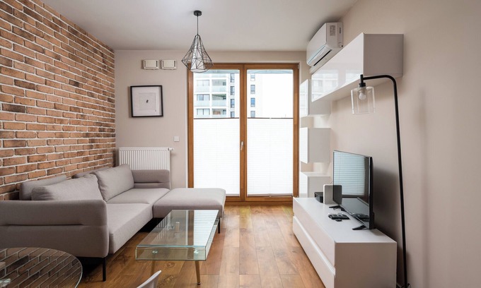 Wola Apartment | New Varsovia Comfort 78