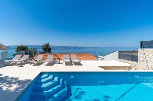 Borak Villa | New! Villa Atopos with heated private pool, 5 bedrooms, Cinema room, panoramic sea views