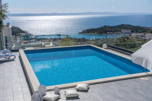 Makarska Villa | NEW! Villa Lea 5-bedroom villa with private pool and amazing views of city and sea