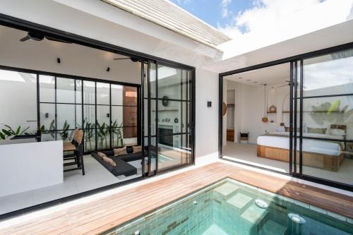 Kediri Villa | NEW! Villa Sasi - 1BR Villa in Kedungu