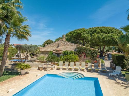 Portocolom Villa | New! Villa Ses Rodes, Pool, Wifi, Bbq, Jacuzzi, Air-Conditioning 2025
