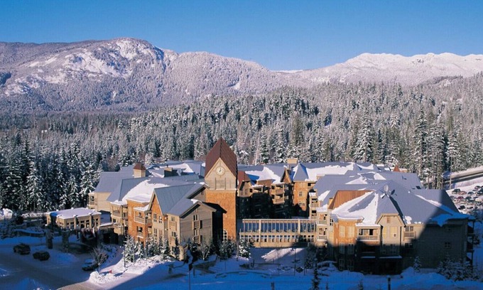 Blackcomb Condo | New Year Ski Vacation in Whistler B.C.