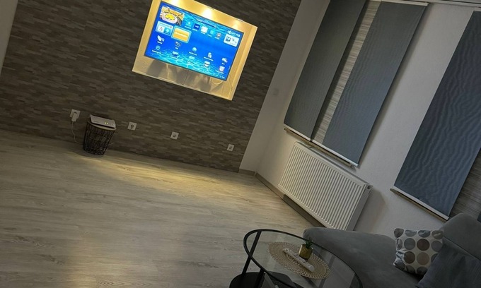 Altenessen-Nord Apartment | New York by D&J Apartments