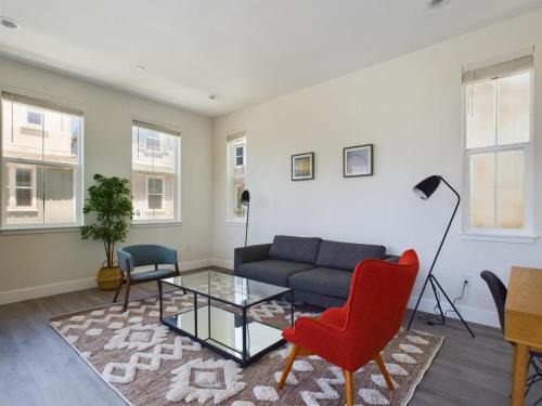 Newark Apartment | Newark 4br w garage nr restaurants park SFO-1577