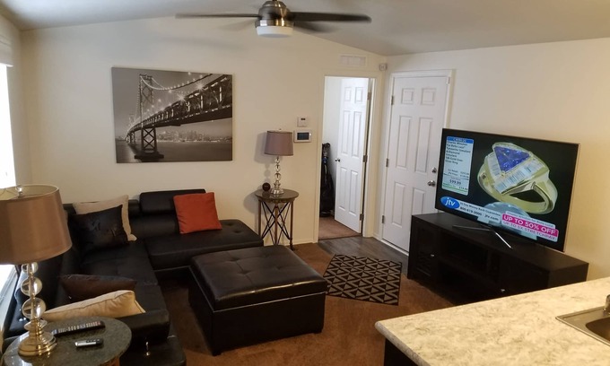 Deer Valley House | Newer Cavco Home in North Phoenix. Near Glendale, Arrowhead and Peoria