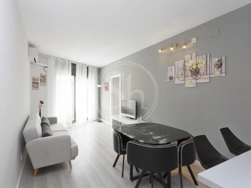 La Bordeta Apartment | Newly Barcelona Gran Via