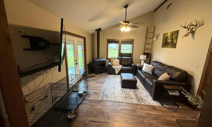 Sparta Cabin | Newly built 1 bedroom/1 bathroom