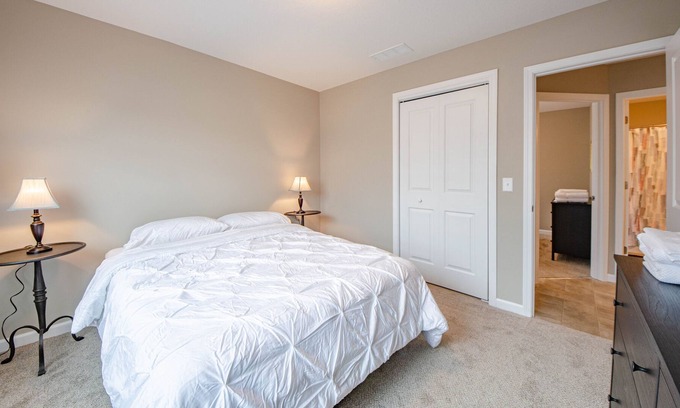 Clarksville House | NEWLY BUILT, 3 bedroom and 2 full bath home