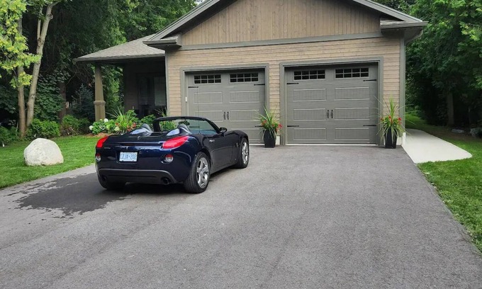 Inverhuron Cottage | Newly Built 3 Bedroom Cottage, Steps to the Beach