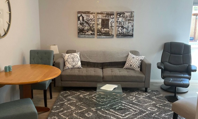Old Fort Lowell House | Newly Built Beautiful Guest House/Casita