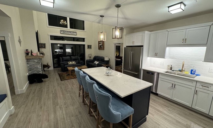 North Conway Condo | Newly built Luxurious Ski-In/Out Fairbank Lodge Condo on Cranmore Mountain