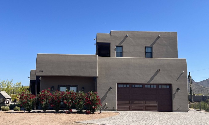 Mesa House | Newly built upper level casita with heated pool, Jacuzzi and state park views!