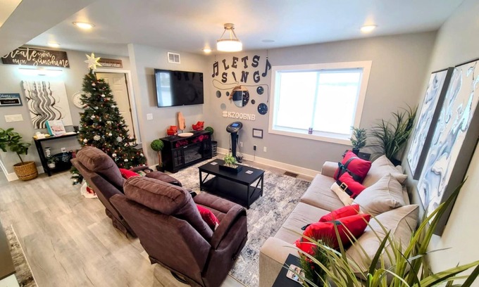 Portage House | Newly Built Waterfront home w/amazing views!