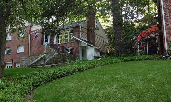 Newton Center Apartment | Newly furnished and renovated, nice & cozy 4BR-Free parking