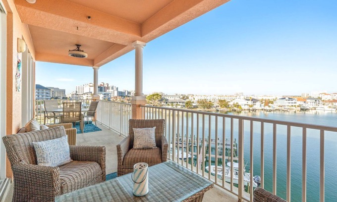 Clearwater Beach Condo | Newly Furnished! Private Balcony! Wi-Fi, Pool, Hot Tub, Free Activities! ~ 506 Harborview Grande