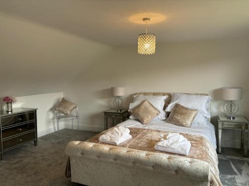 Helmshore House | Newly Refurbished Tor View Executive Dormer Bungalow Rossendale