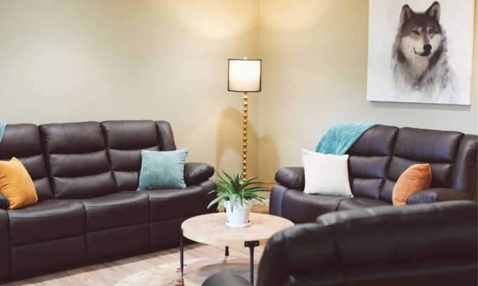 Homer Apartment | Newly remodeled and close to the beach!