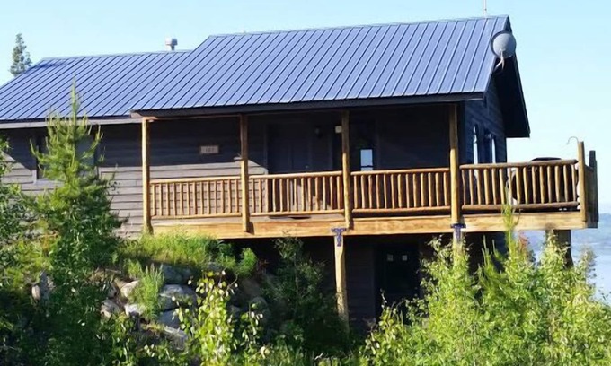 Grand Lake House | Newly-remodeled cabin, walk into town or to Lodge! Gorgeous views & great wi-fi!