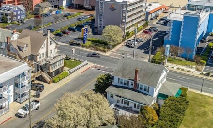 Ocean City House | Newly Remodeled Condo - Steps to Beach & Boardwalk