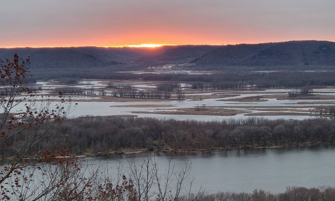 De Soto Cabin | Newly remodeled! Cozy, family (and pet) friendly cabin with breathtaking views!