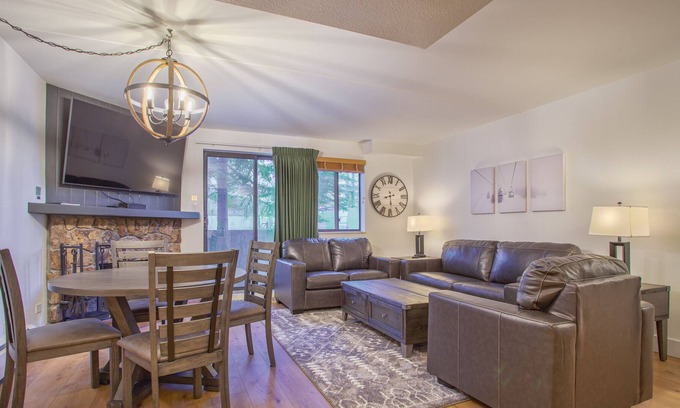 Peak 9 Resort | Newly Remodeled Ski-In/Ski-Out Walk to Town Luxury Condo
