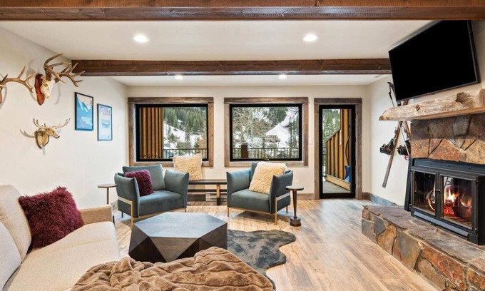 Whitefish House | Newly Remodeled! Townhome with Ski Access & Private Hot Tub!