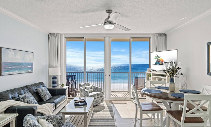 Fort Walton Beach Condo | NEWLY RENOVATED 12/24! Beachfront View 1 Bed 2 Bath + Bunks & Queen Sofa Bed