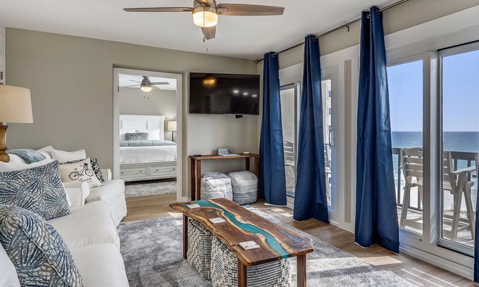 Panama City Beach Condo | 🏖️Newly RENOVATED from top to bottom ~ book now and SAVE!!🏖️