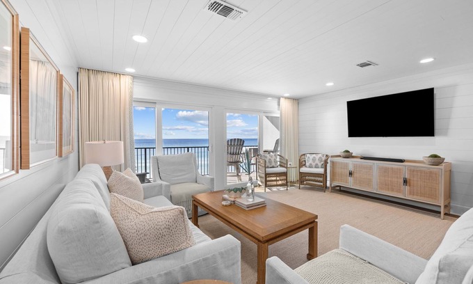 Santa Rosa Beach Condo | Newly Renovated Designer GULF FRONT Condo on 30A - Blue Mountain Villas #24