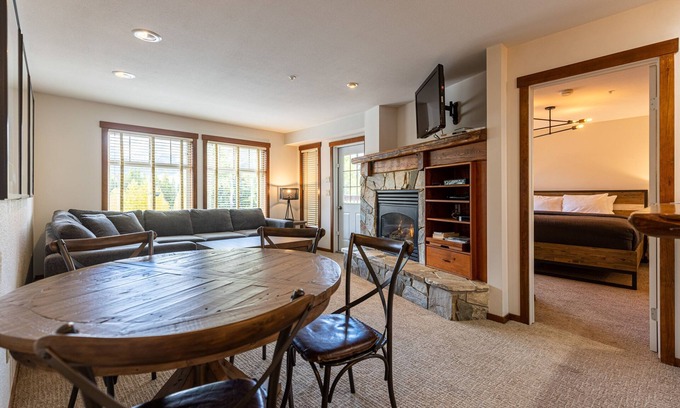 East Kootenay Condo | Newly Renovated 2 Bedroom Ski In/Out l Sleeps 5 Adults
