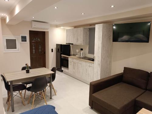 Corfu Town Apartment | Newly renovated apartment next to the port