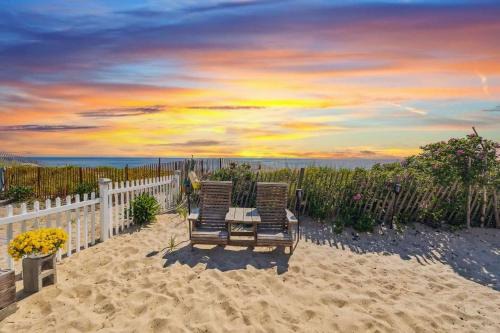 Salisbury Apartment | Newly Renovated Beachside Bliss Steps to Sand