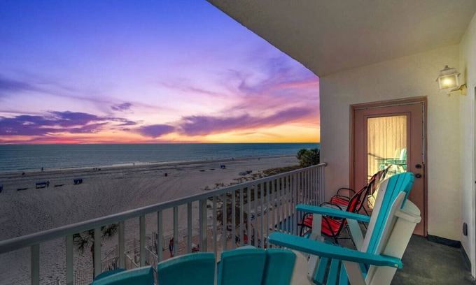 Madeira Beach Condo | Newly Renovated Condo on Madeira Beach!