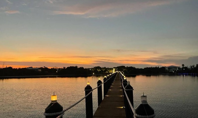 Big Pine Key House | Newly renovated cozy and spacious beach house with breathtaking ocean front
