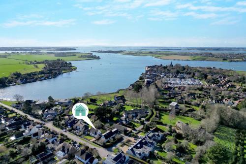 Bosham House | Newly Renovated Cottage 150m from Waterfront